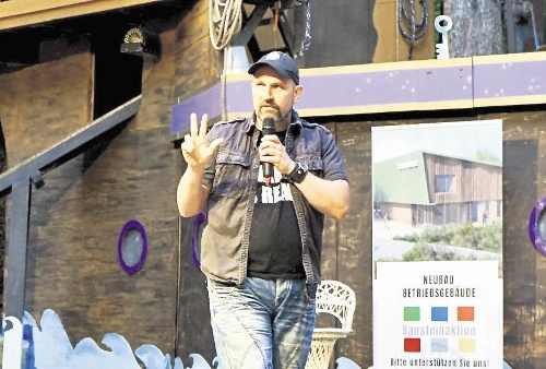 Dominik Dominik