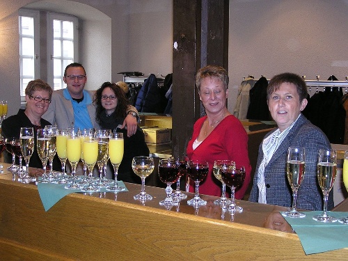 https://www.naturtheater-reutlingen.de/content/igal/k-2007_10_matinee_ntr_45-DZIJ6Z-L-29309.jpg