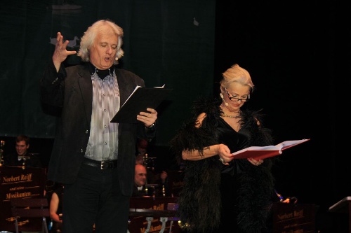 https://www.naturtheater-reutlingen.de/content/igal/k-2013_gala_2_902-TY7ZG2-L-14537.jpg