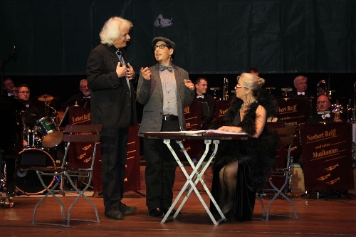 https://www.naturtheater-reutlingen.de/content/igal/k-2013_gala_2_905-S6QE4H-L-14538.jpg