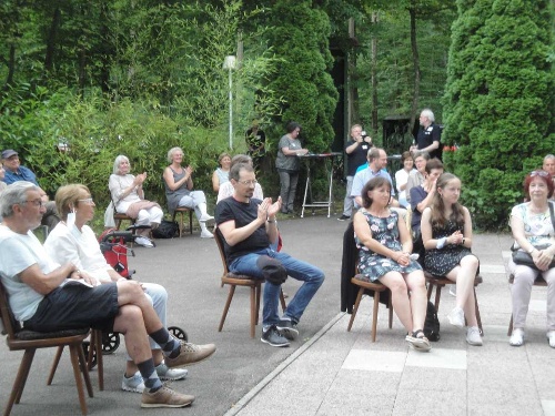 https://www.naturtheater-reutlingen.de/content/igal/k-dsc00123-QZKK7L-L-31341.jpg