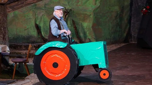 https://www.naturtheater-reutlingen.de/content/igal/k-dsc01797-EJJVJ8-L-39757.jpg