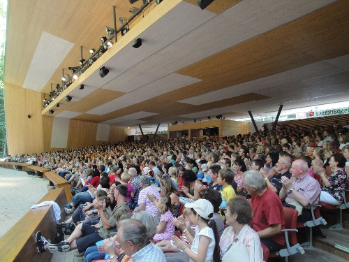 https://www.naturtheater-reutlingen.de/content/igal/k-dsc05258-ZYY872-L-25952.jpg