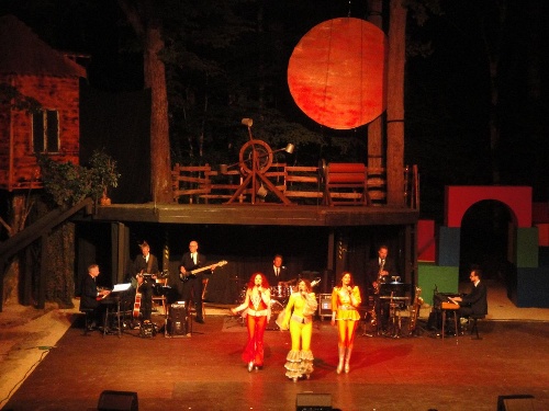 https://www.naturtheater-reutlingen.de/content/igal/k-dsc08977-7VQ3O8-L-25021.jpg