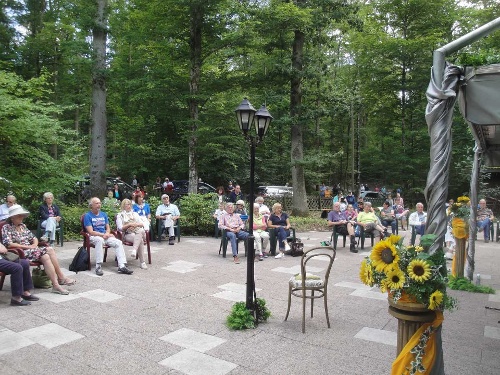https://www.naturtheater-reutlingen.de/content/igal/k-dsc09995-6OWXUQ-L-31159.jpg