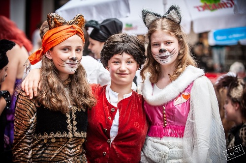https://www.naturtheater-reutlingen.de/content/igal/k-emqi__-dsc_0280_20180715-UXH3DZ-L-25065.jpg