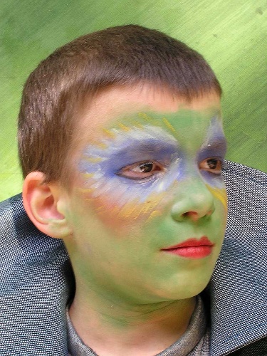 https://www.naturtheater-reutlingen.de/content/igal/k-maske__14_-AV4RTA-L-33726.jpg