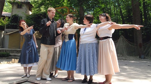 https://www.naturtheater-reutlingen.de/content/igal/k-nate_erw13_pacher-GI83YJ-L-28986.jpg