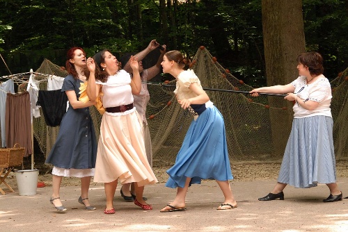 https://www.naturtheater-reutlingen.de/content/igal/k-nate_erw24_pacher-KPY371-L-28991.jpg