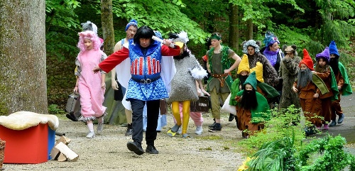 https://www.naturtheater-reutlingen.de/content/igal/k-shrek_foto_niethammer_04-7X3UT5-L-21587.jpg
